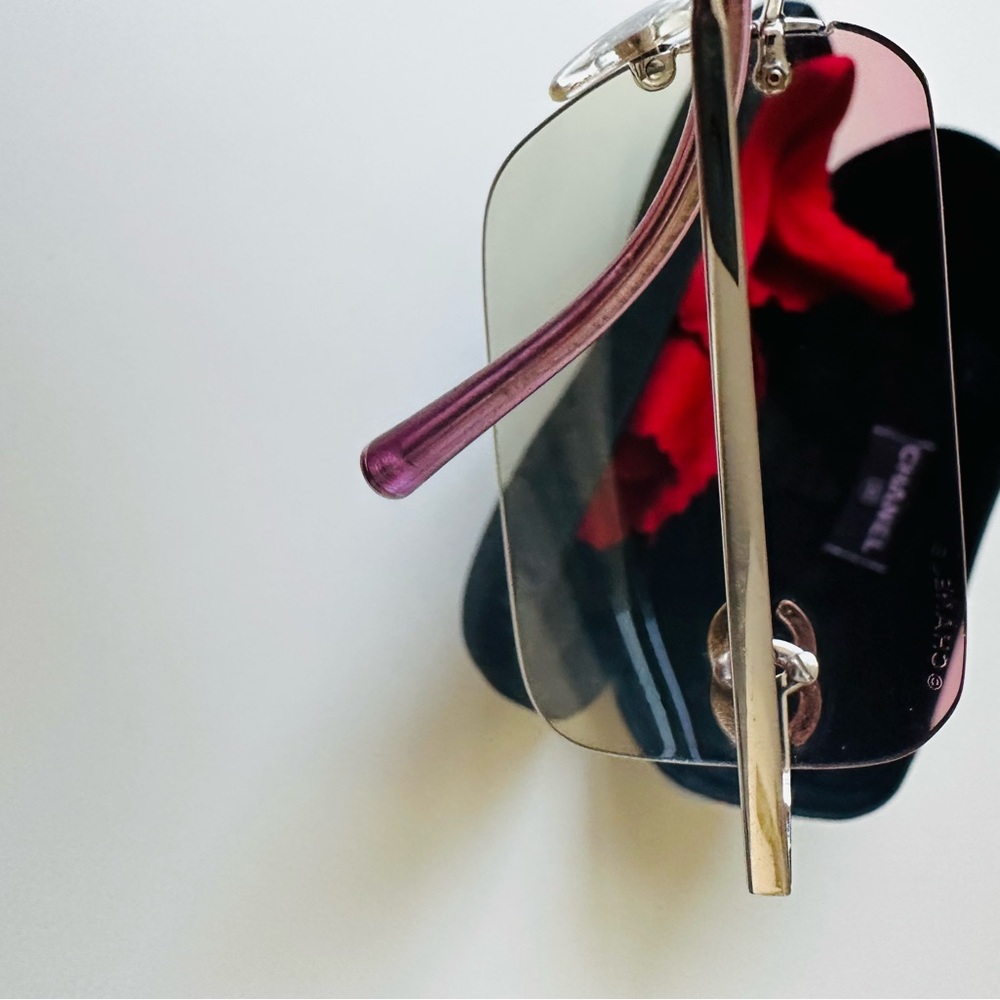 Like New💕CHANEL PERFECT CONDITION SWAROVSKI CRYSTAL VINTAGE SUNGLASSES - Picture 11 of 15
